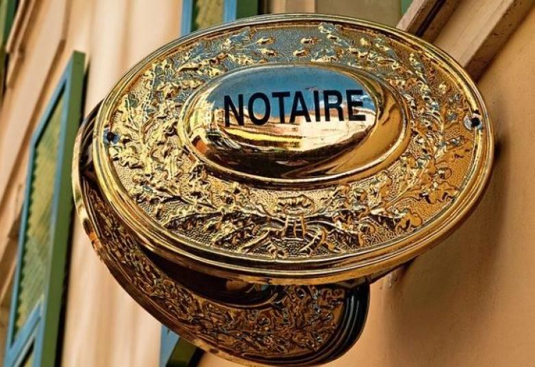 PANORAMA SUR LE NOTARIAT IVOIRIEN  Avec Maître KACOU Andress épouse KONAN